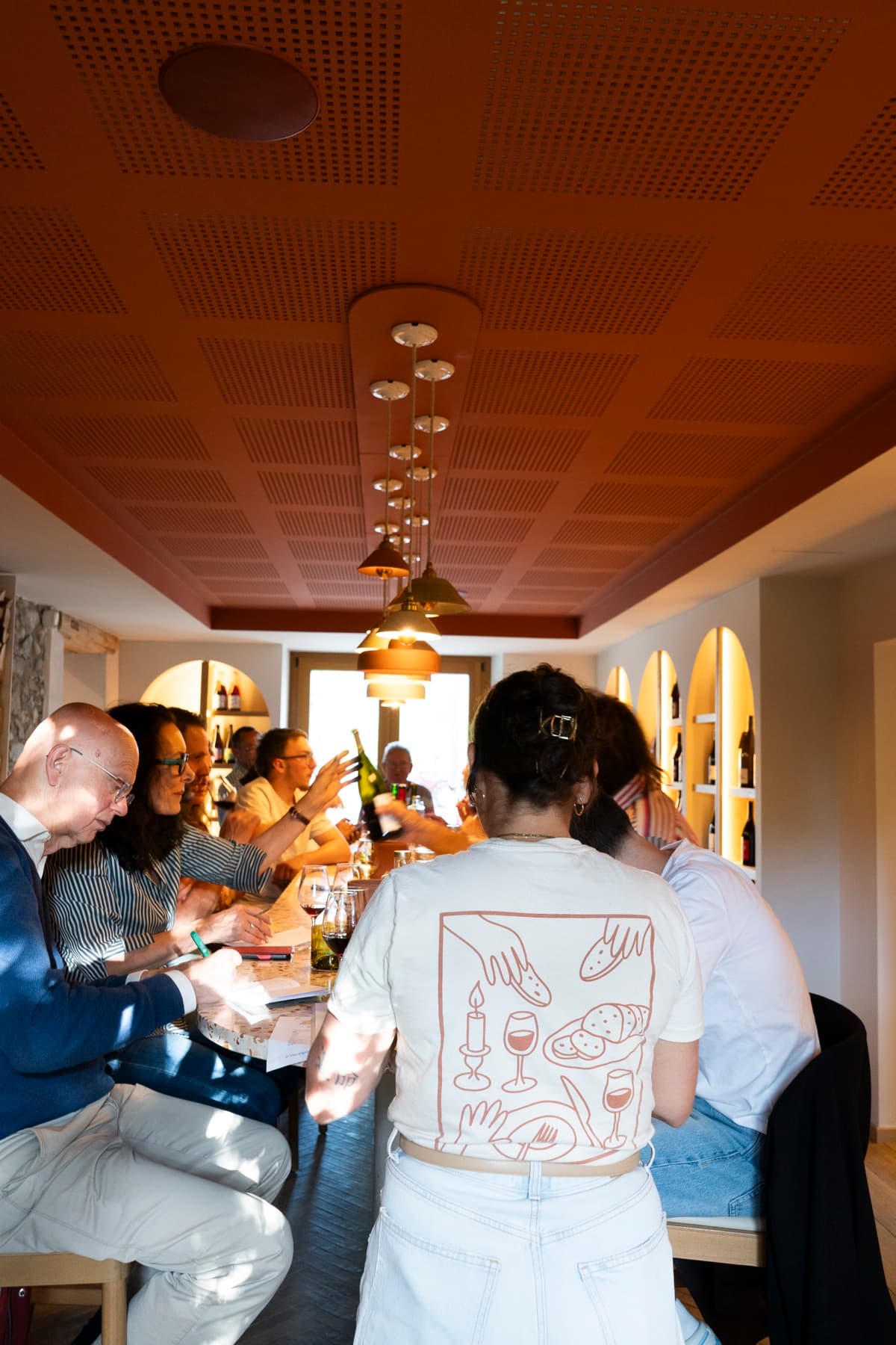 Faim de Cuvée — table pleine